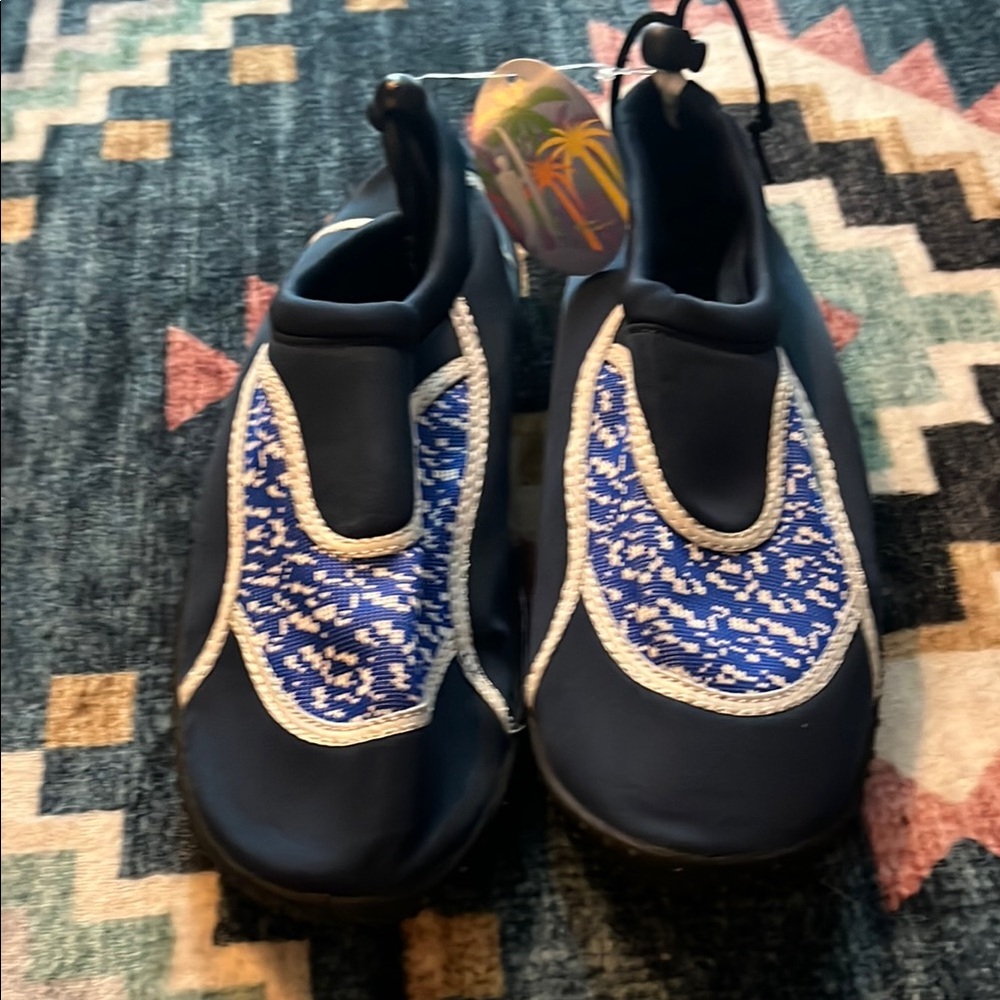 Men's Navy and White Water Shoes